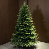 Künstlicher Weihnachtsbaum – Realistische Optik, Wiederverwendbar, Perfekt für Weihnachtsdekoration