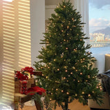 Künstlicher Weihnachtsbaum – Realistische Optik, Wiederverwendbar, Perfekt für Weihnachtsdekoration